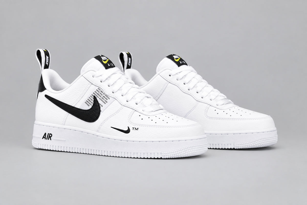 Nike Air Force 1 '07 LV8
